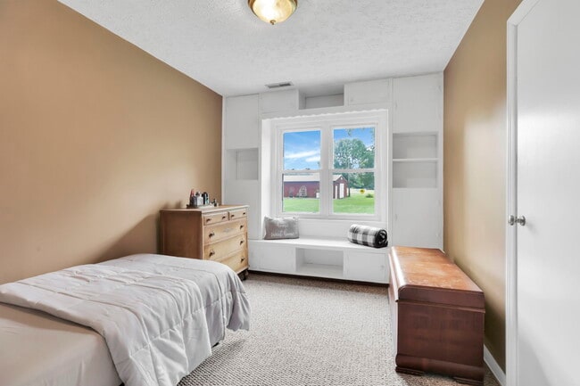 Photo - 3336 Orders Rd