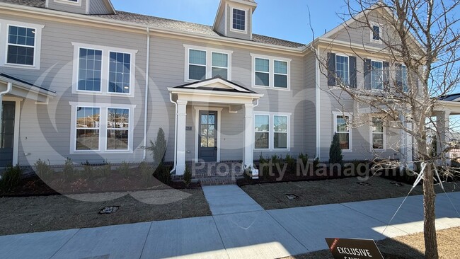 Photo - 9443 Speaker Dr