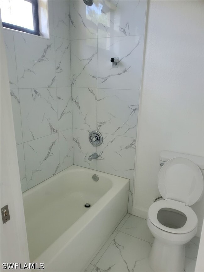 Photo - 1938 Laverna Ave