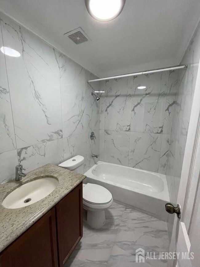 Photo - 807 Merrywood Dr