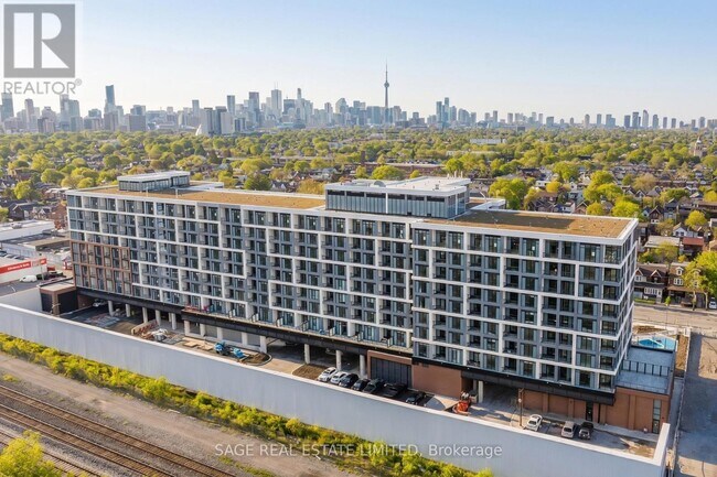 Photo - 858 Dupont St Unité 342