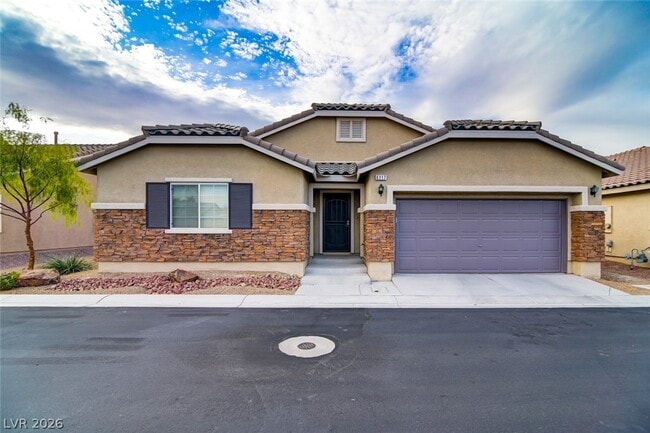 Building Photo - 6117 Riverwalk Falls St