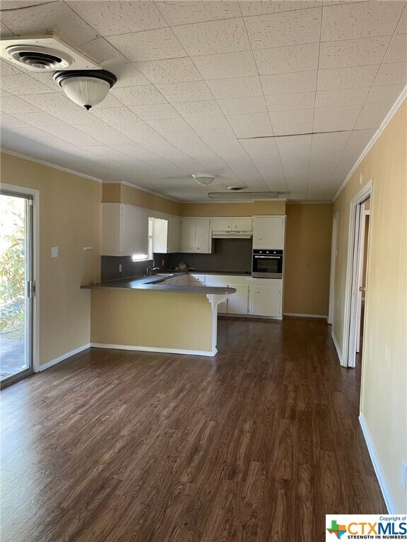 2206 E Locust Ave House - House Rental in Victoria, TX | ForRent.com