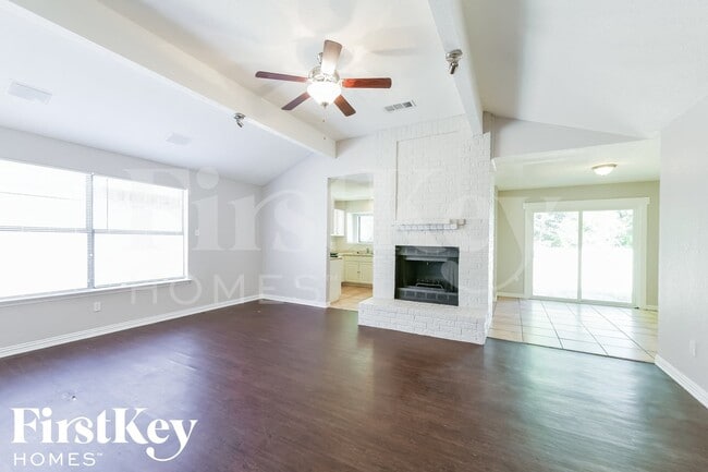 529 Valley Spring Dr