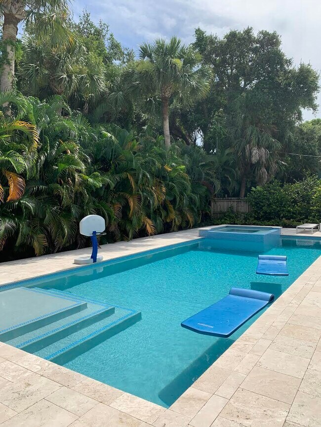 Photo - 2459 Cardinal Ln