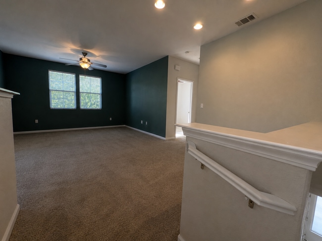 Photo - 2089 Boccioni Ln
