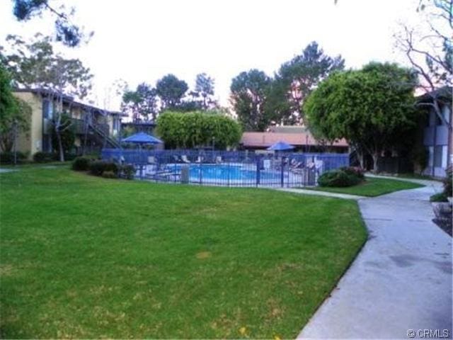 Área de juegos - 1107 Sepulveda Blvd Unidad D204