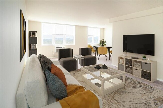 Sala de estar y comedor - Regency Towers