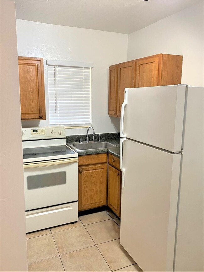 Photo - 530 N 20th Ave Unidad 1