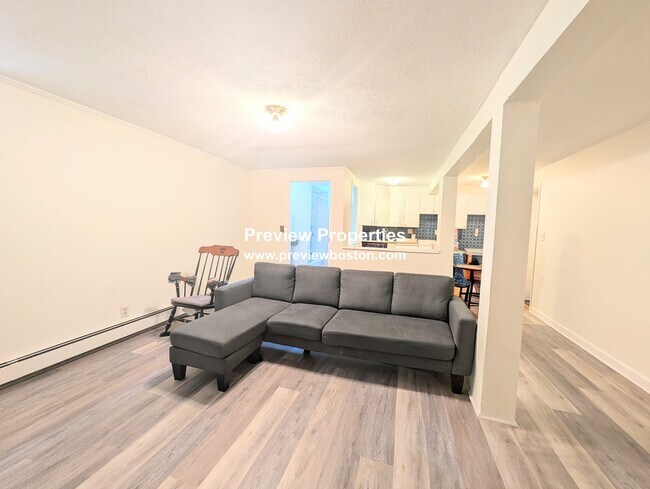 Photo - 17 Matchett St Unit B