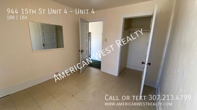Photo - 944 15th St Unidad 4