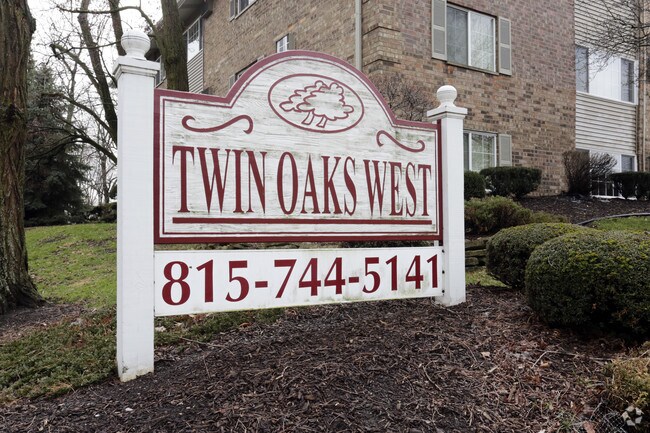 Photo - Twin Oaks West Apartments
