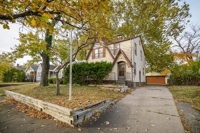 Photo - 409 E Melbourne Ave