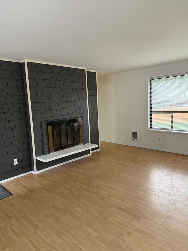 Photo - 21330 Cypress Way