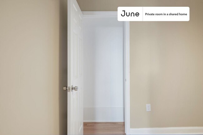 Photo - Room in Shared 4 bed/1 bath home Unit C