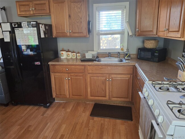 Photo - 10 Orchard St