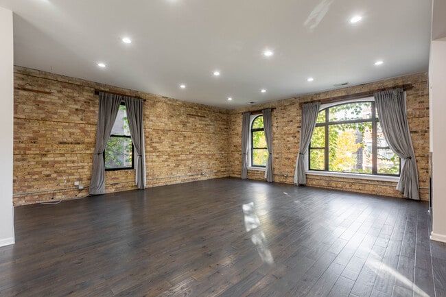 Photo - 2701 W Thomas St