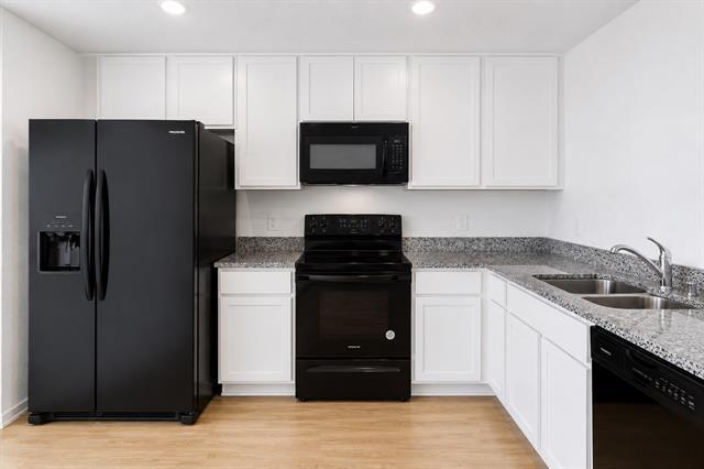 Photo - 115 Sesame Ln