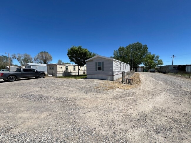 Photo - 3 Bed 2 Bath Updated Mobile Home w/ Fenced Yard & Many Amenities