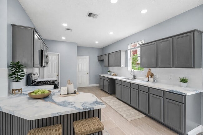 Photo - 2623 Pine Shadows Dr