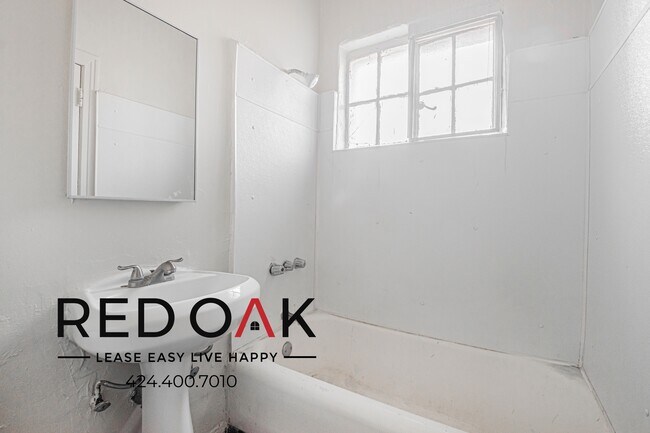 Photo - 259 S Harvard Blvd Unit 303