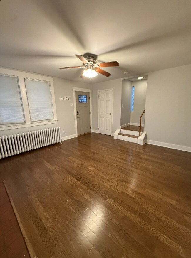 Photo - 957 Flemington St
