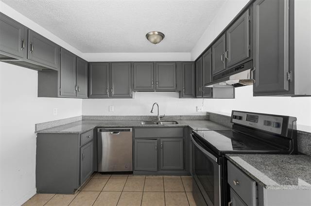Photo - 4921 Miller Ave