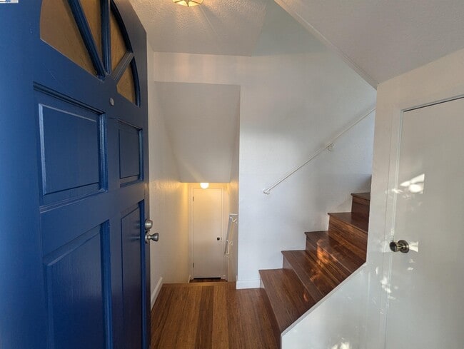 Photo - 744 Palomino Dr