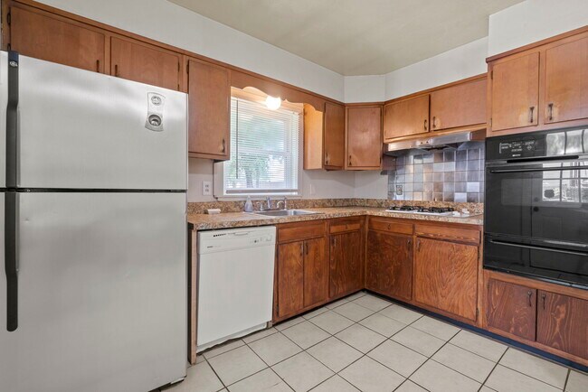 Photo - 7310 Hopkins Ave