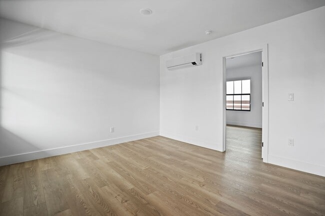 Photo - Del Prado House. Beautifully Renovated Homes