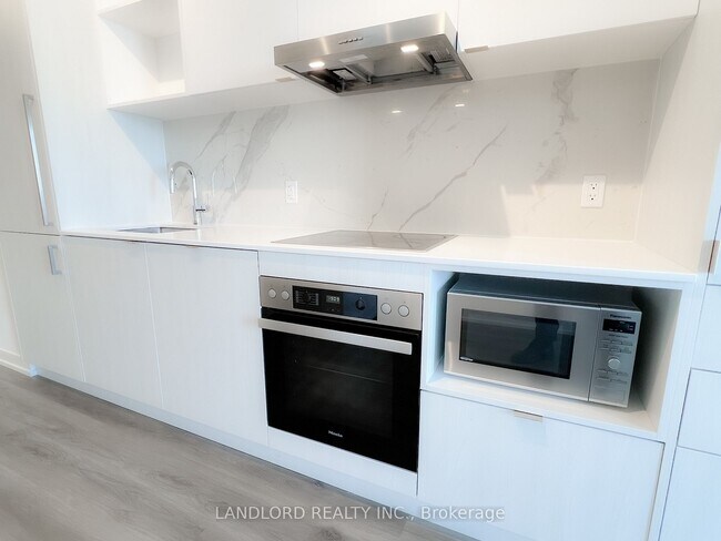 Photo - 138 Downes St Unit 5607