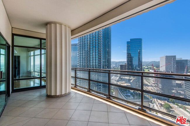 Photo - 1 W Century Dr Unit 24D