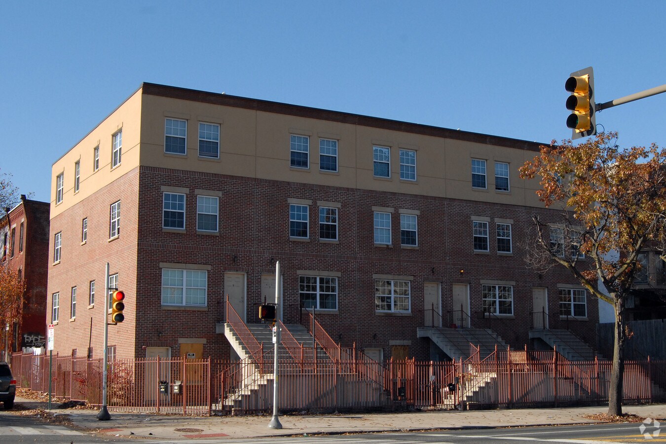 Photo - 3000 N Broad St Apartments