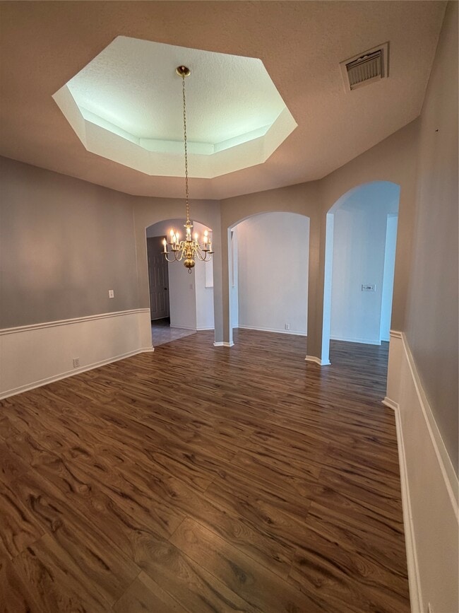19026 N Canyon Dr