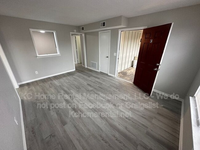 Photo - 812 Saddlewood St Unit C