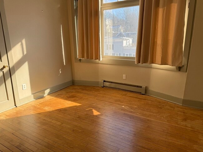 Photo - 408 Central St Apartment Unit 5