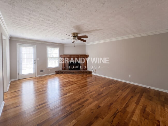 Photo - 5907 Princess Ln NW