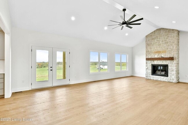 Photo - Amazing New Country Home For Rent