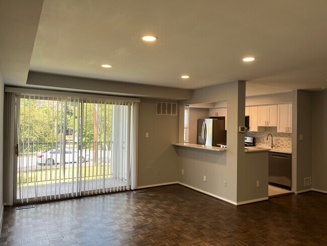 Photo - 317 Homeland Southway Unidad 2A