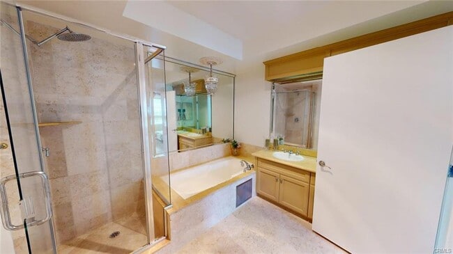 Photo - 1176 E Avenue I Condo Unit 1