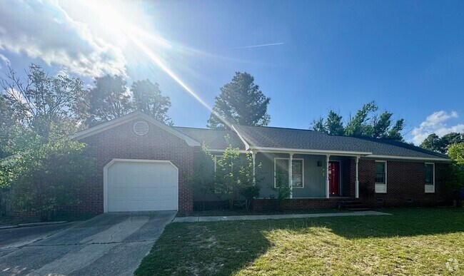 Building Photo - Arran Lakes West Subdivision Rental