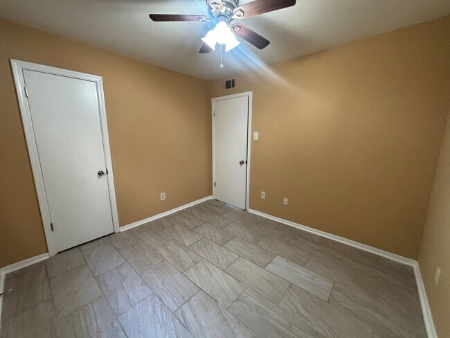 Photo - Vinton Avenue Apartments