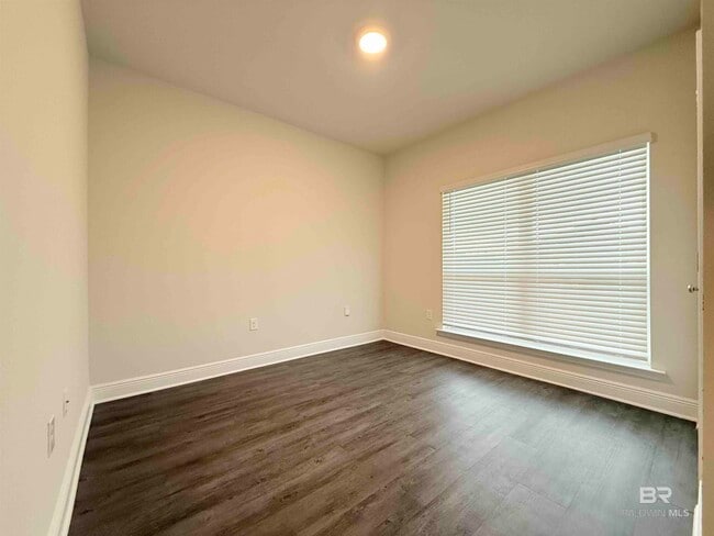 Photo - 30837 Semper Dr