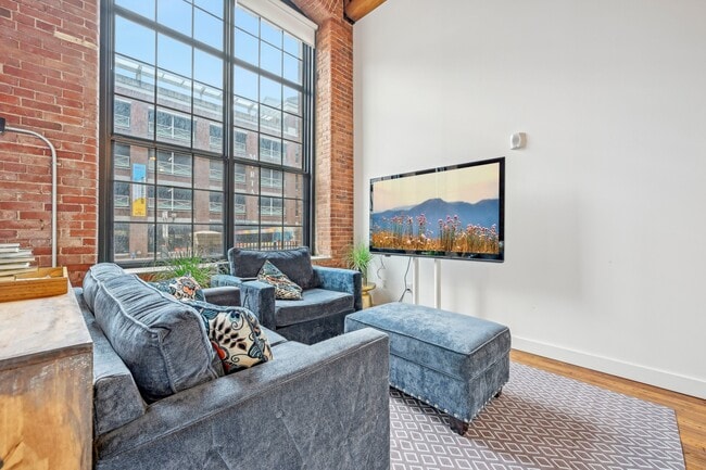 Riverwalk Apartments