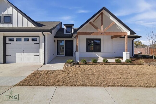 Photo - Fully Updated 2 Bedroom Duplex in Convenient Broken Arrow Location