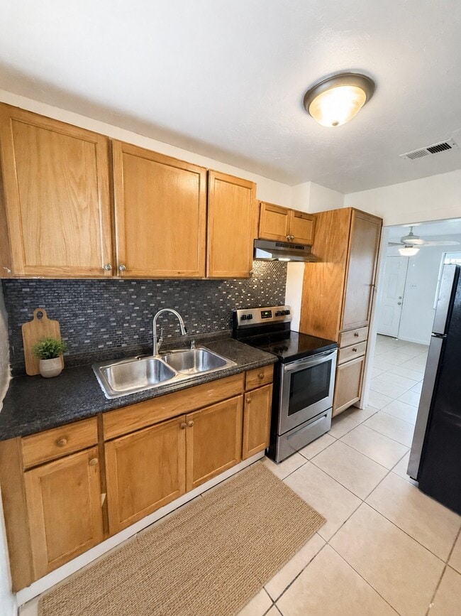 Photo - 30 Cypress Cir