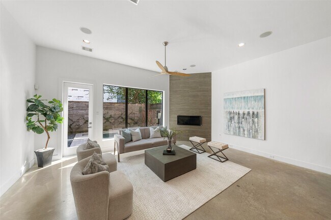 Photo - 316 Birdsall St