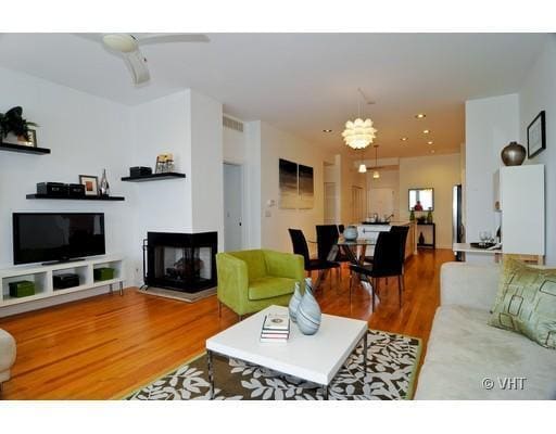 Photo - 1024 W Fry St Unit 204