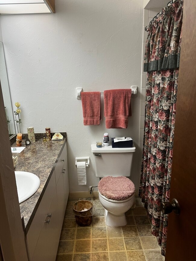 Photo - 3417 SW Santa Barbara Pl Unidad 101