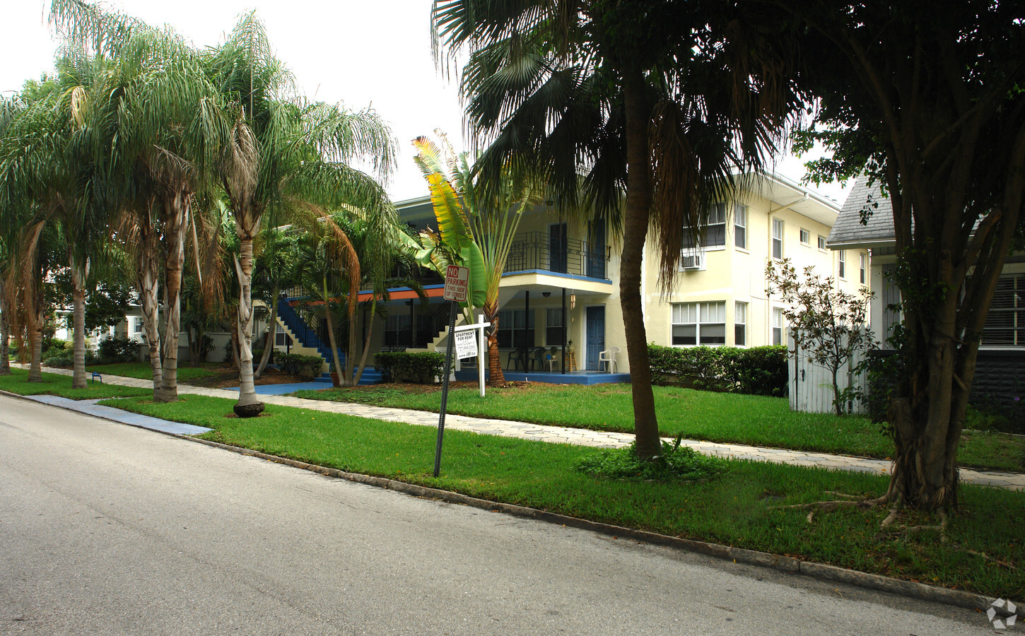 Tropic Aire Apartments - Tropic Aire Apartments